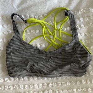 Lululemon free to be wild bra